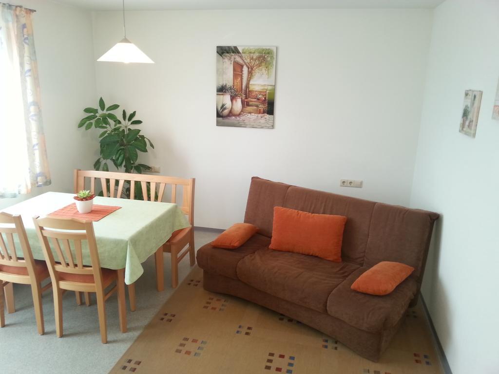Ferienwohnung Taubertal Familie Arold Creglingen Extérieur photo